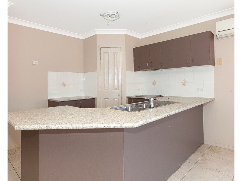 29 Eric Drive, Blackstone QLD 4304