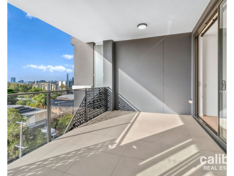 704/24 Augustus Street, Toowong QLD 4066