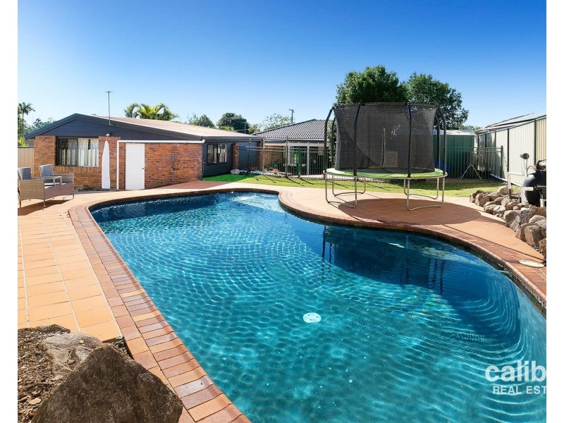 15 Tanager Street, Albany Creek QLD 4035