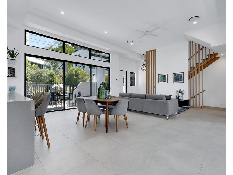 37 Sundridge Street, Taringa QLD 4068