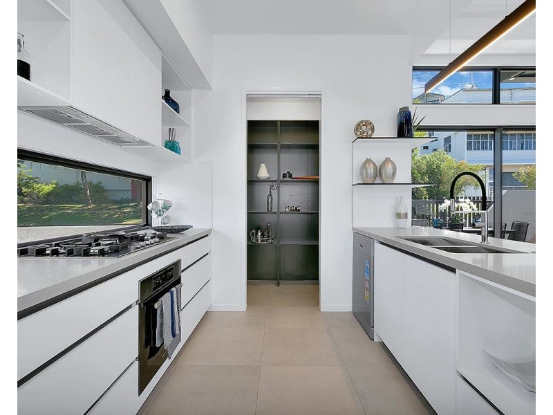37 Sundridge Street, Taringa QLD 4068