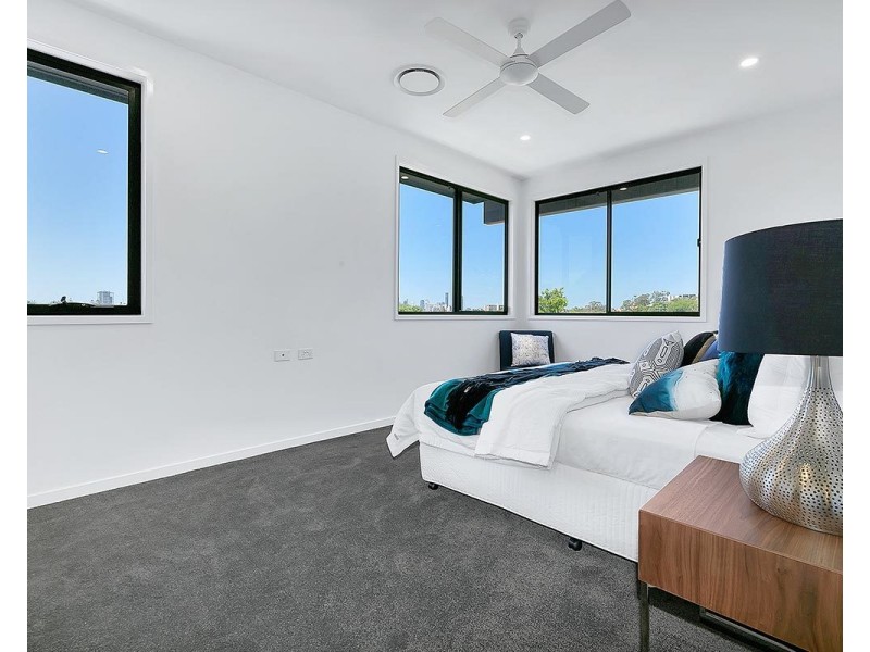 37 Sundridge Street, Taringa QLD 4068