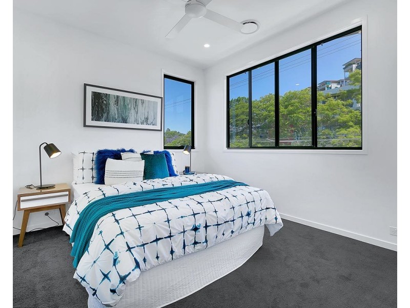 37 Sundridge Street, Taringa QLD 4068