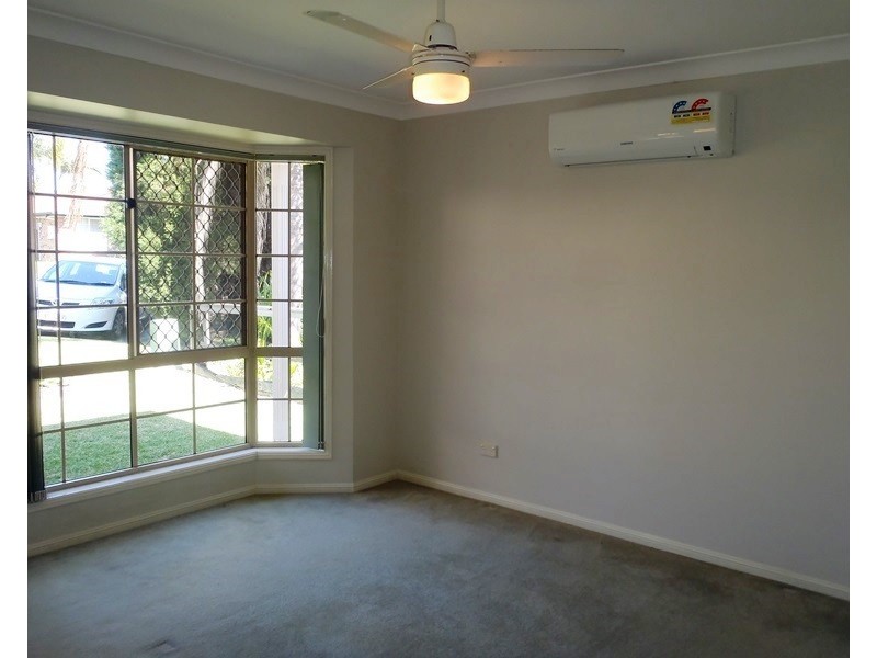 10 Larrell Close, Eight Mile Plains QLD 4113