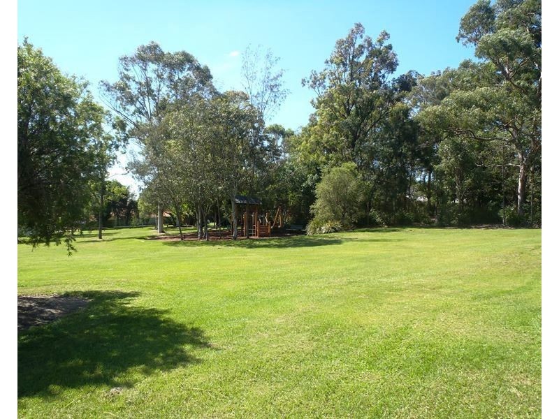 10 Larrell Close, Eight Mile Plains QLD 4113