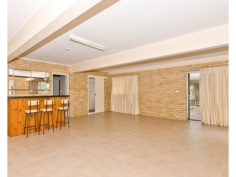 26 Wyman Street, Stafford Heights QLD 4053