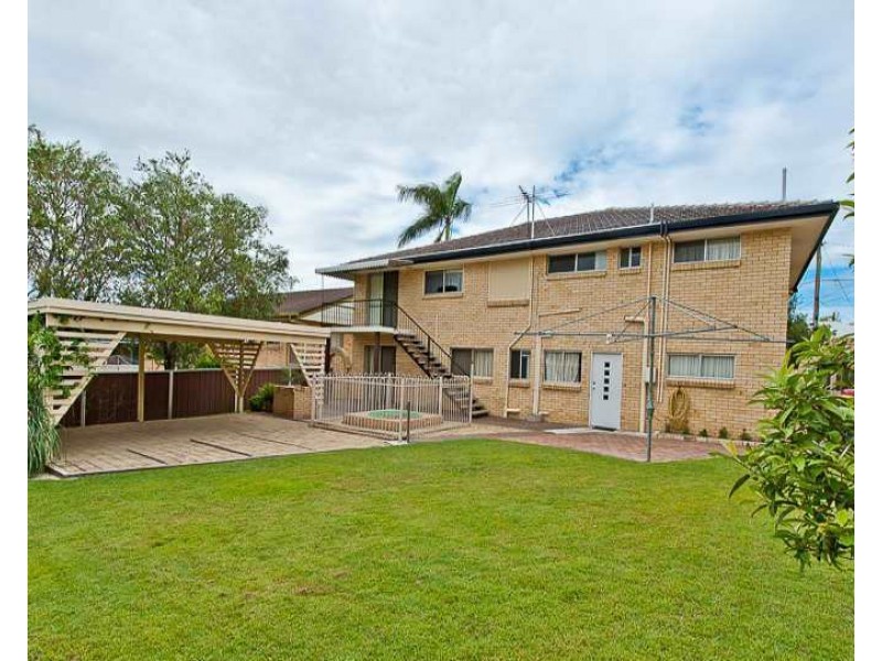 26 Wyman Street, Stafford Heights QLD 4053
