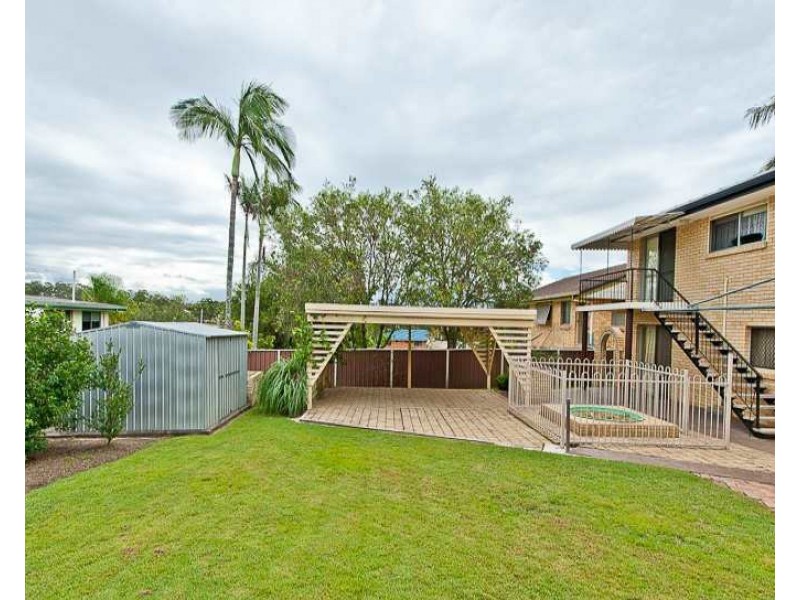 26 Wyman Street, Stafford Heights QLD 4053