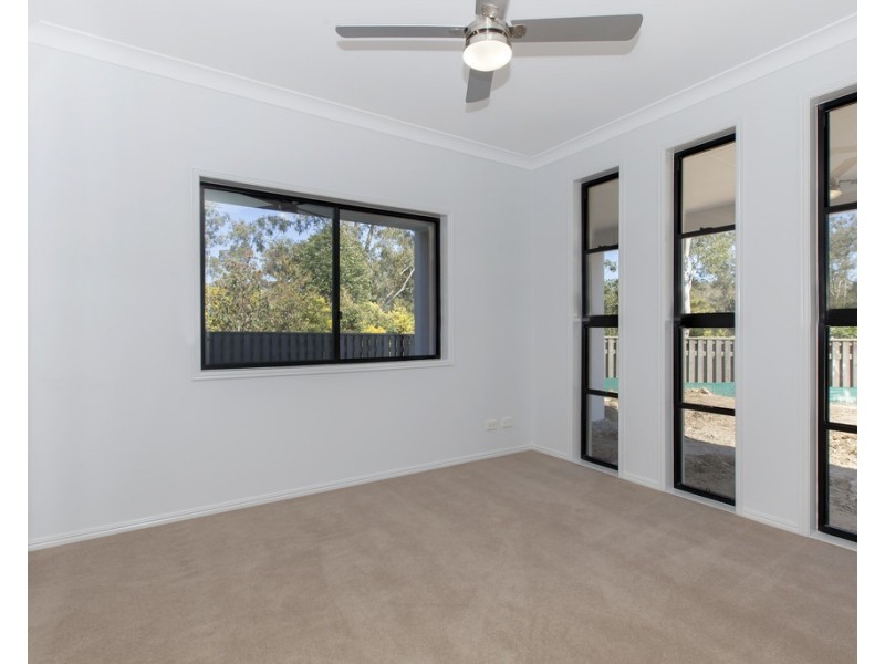 11 Merino Close, Ferny Grove QLD 4055