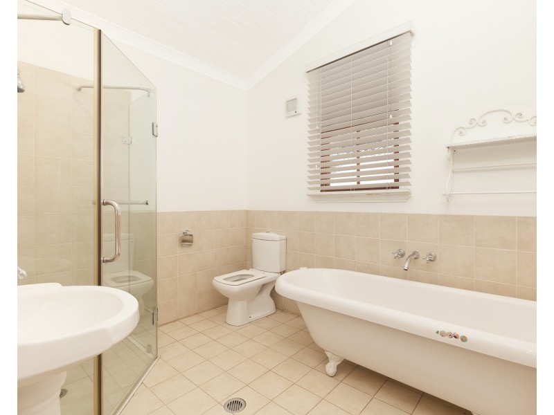 81 Rockbourne Terrace, Paddington QLD 4064