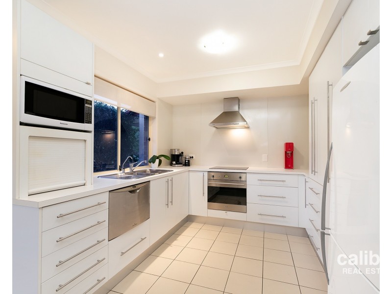 1/70 Payne Street, Indooroopilly QLD 4068