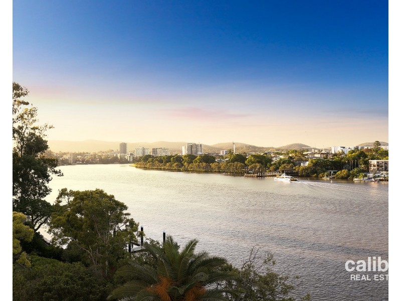 13/122 Macquarie Street, St Lucia QLD 4067