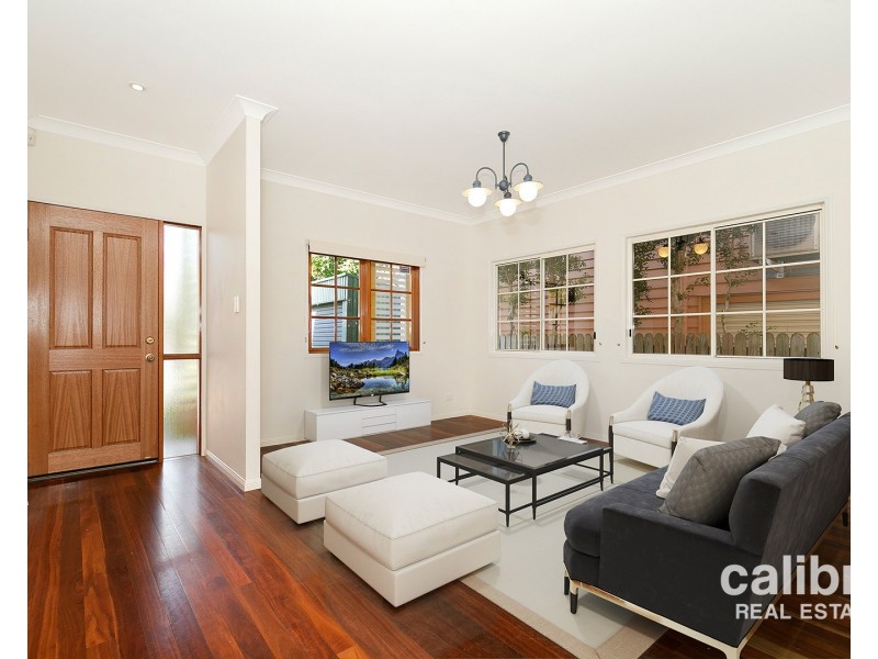 9 Steege Street, Ashgrove QLD 4060