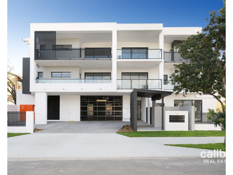 15 Trout Street, Ashgrove QLD 4060