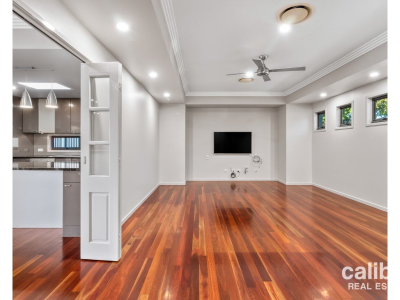 41 Dawn Street, Ashgrove QLD 4060