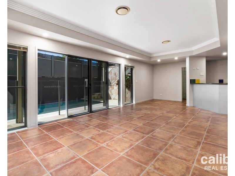 41 Dawn Street, Ashgrove QLD 4060