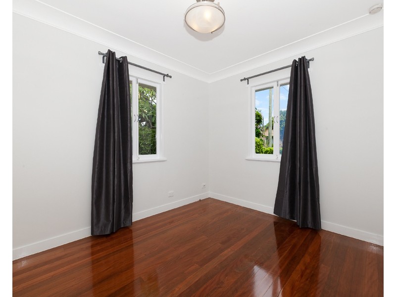 14 Winnam Street, Stafford QLD 4053