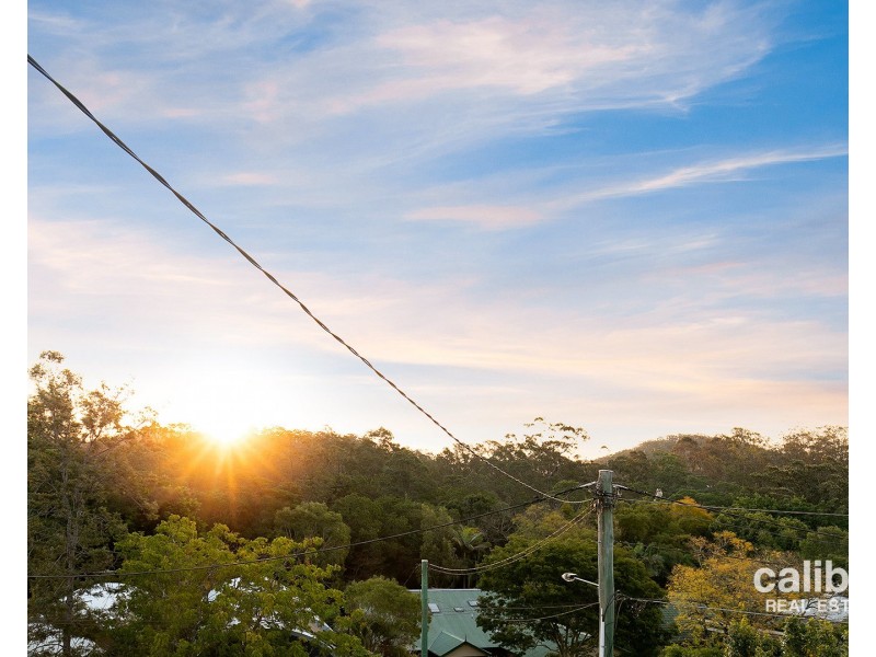 72 Lorward Avenue, Bardon QLD 4065