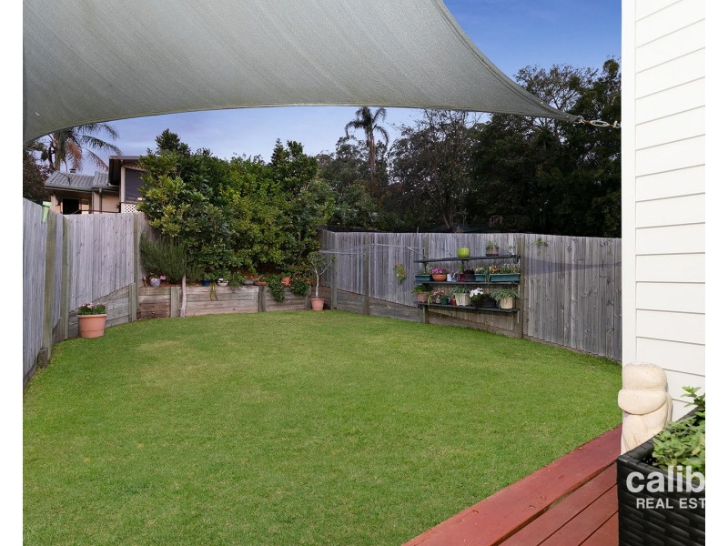 72 Lorward Avenue, Bardon QLD 4065