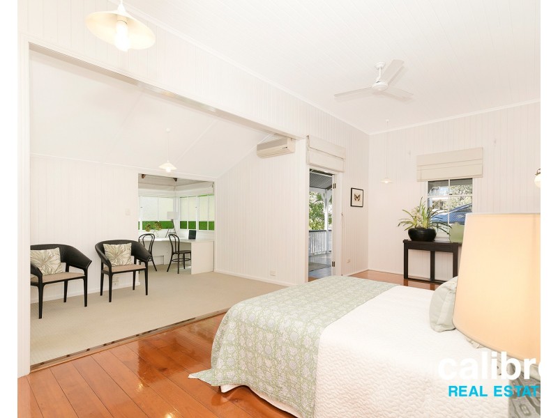 33 Dover Street, Red Hill QLD 4059