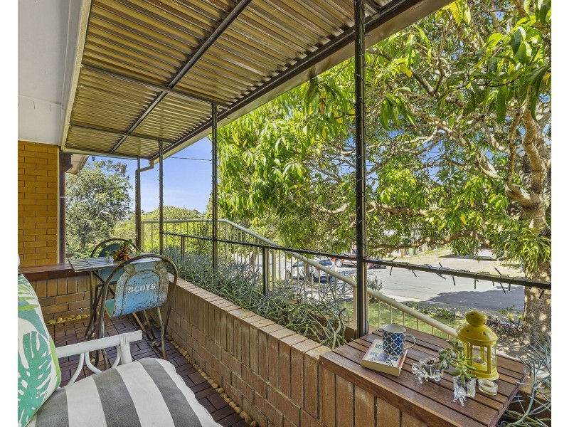 22 Illuta Avenue, Ferny Hills QLD 4055