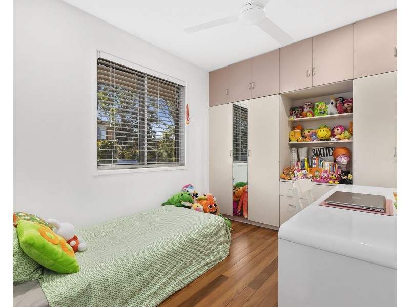 22 Illuta Avenue, Ferny Hills QLD 4055