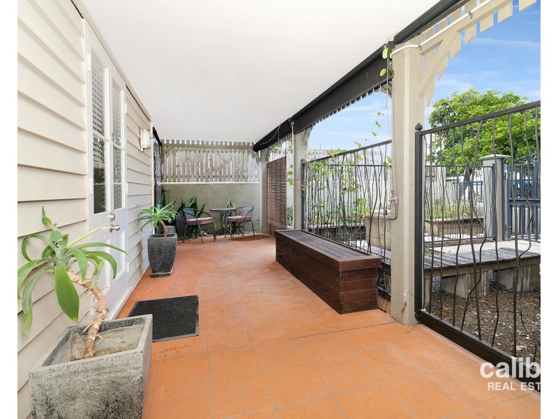 2/94 James Street, New Farm QLD 4005