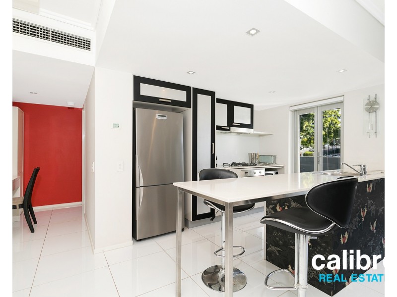 13/22 Barry Parade, Fortitude Valley QLD 4006