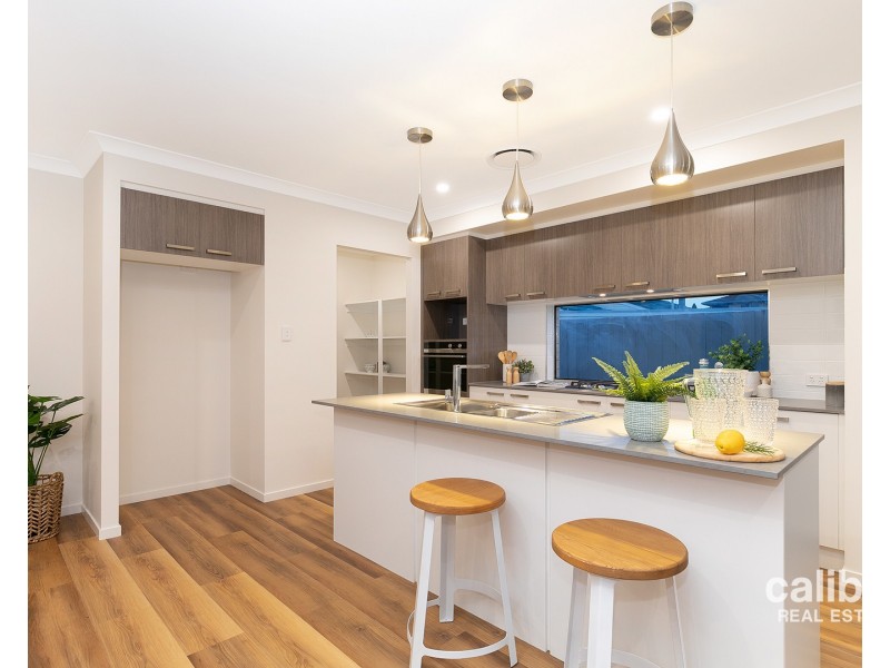 34a Niven Street, Stafford Heights QLD 4053