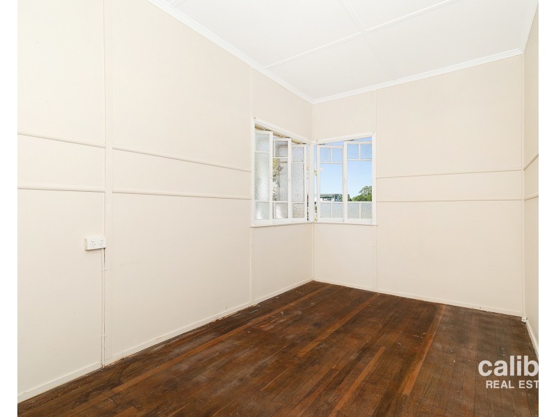 1 Johnstone Street, Sherwood QLD 4075