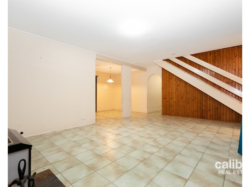 85 Bardon Esplanade, Bardon QLD 4065