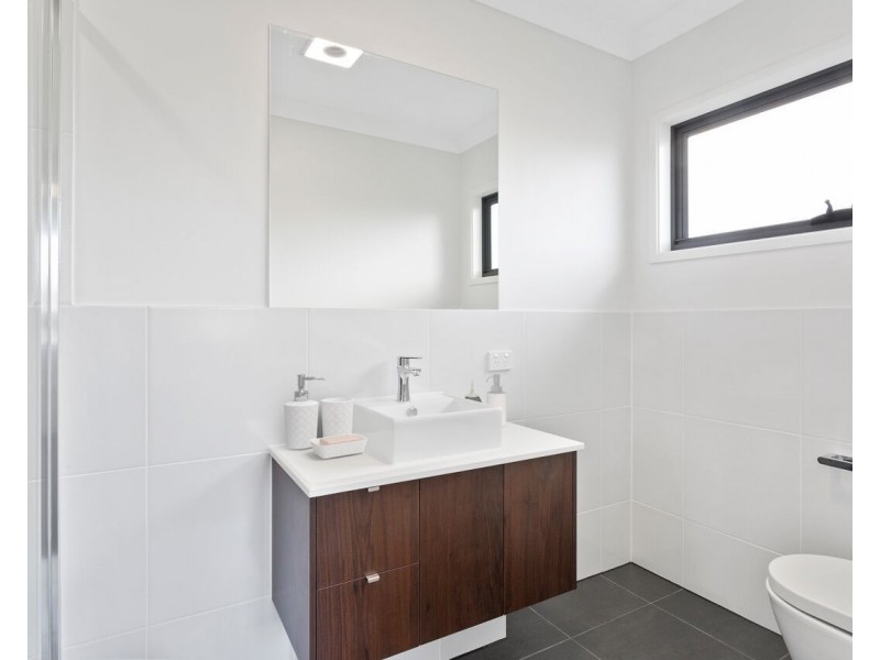 8A Eliza Street, Clayfield QLD 4011