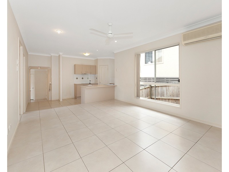 2 Heathwood Place, Collingwood Park QLD 4301