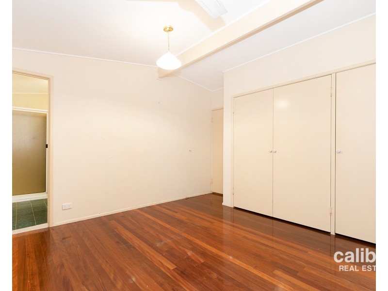 85 Bardon Esplanade, Bardon QLD 4065