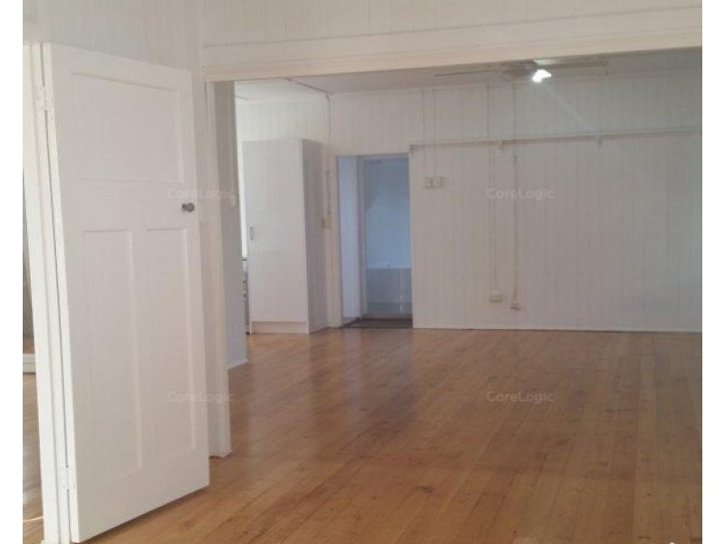 156 Prince Edward Parade, Scarborough QLD 4020