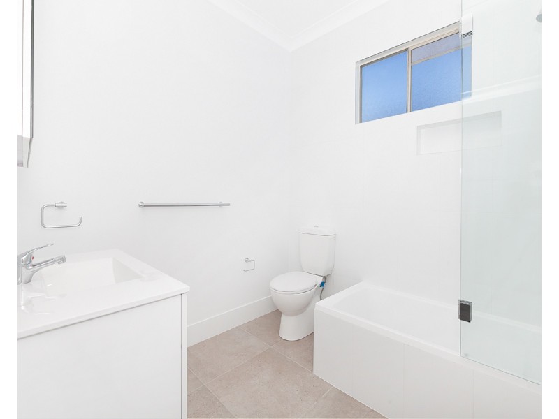 61 Hockings Street, Clayfield QLD 4011