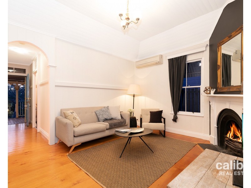 177 Empress Terrace, Bardon QLD 4065