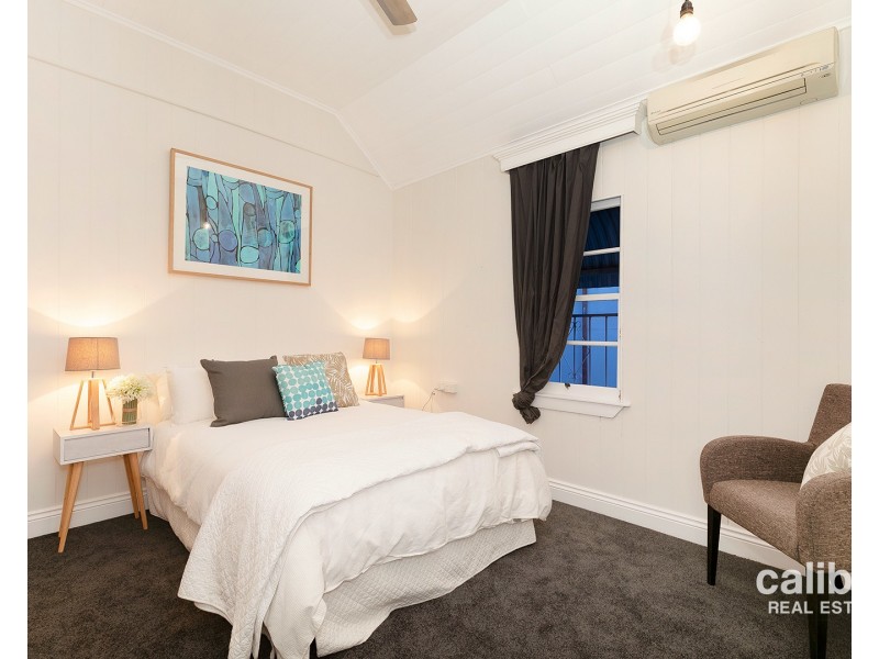 177 Empress Terrace, Bardon QLD 4065