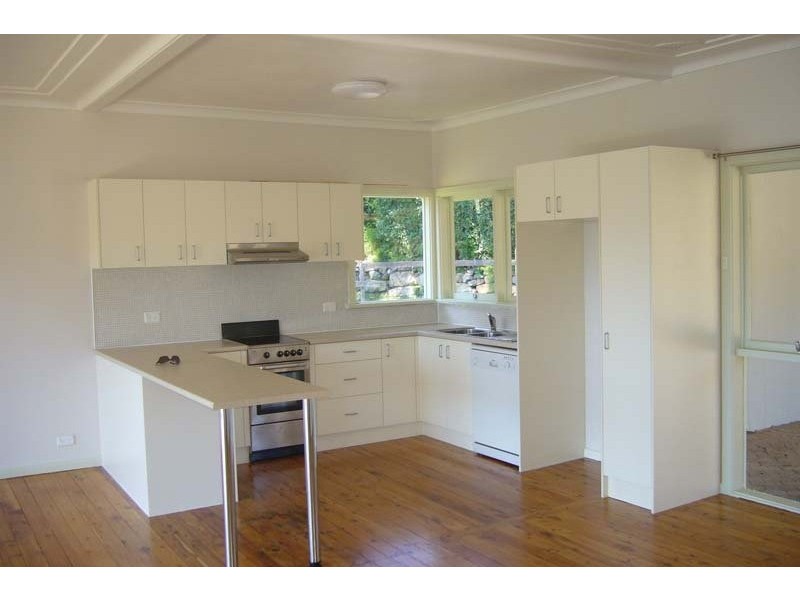 2 Forest Road, Yowie Bay NSW 2228