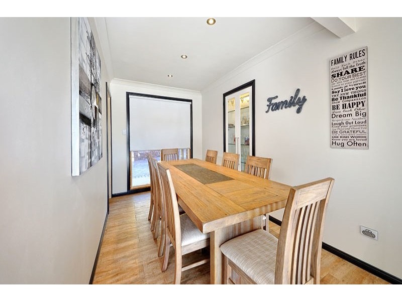 6 Nimoola Road, Engadine NSW 2233