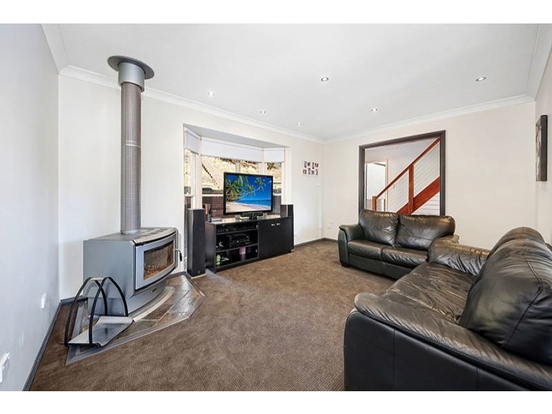 6 Nimoola Road, Engadine NSW 2233