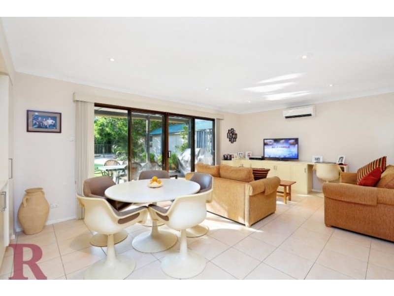 49 Saunders Bay Road, Caringbah South NSW 2229