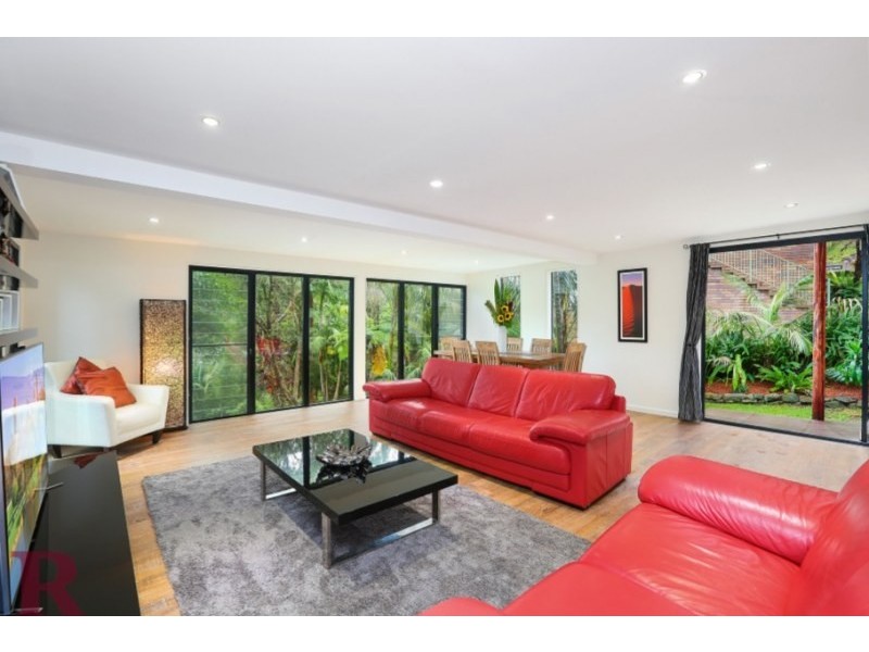 6 Serpentine Road, Gymea NSW 2227