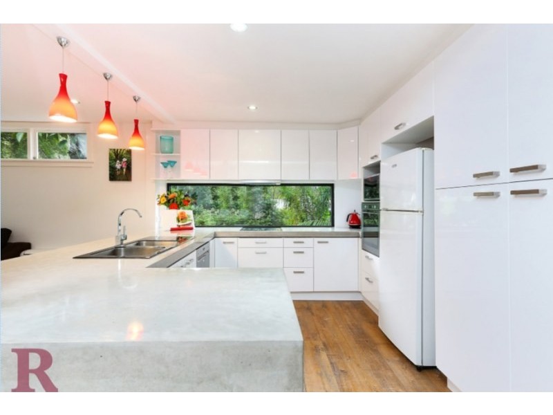 6 Serpentine Road, Gymea NSW 2227