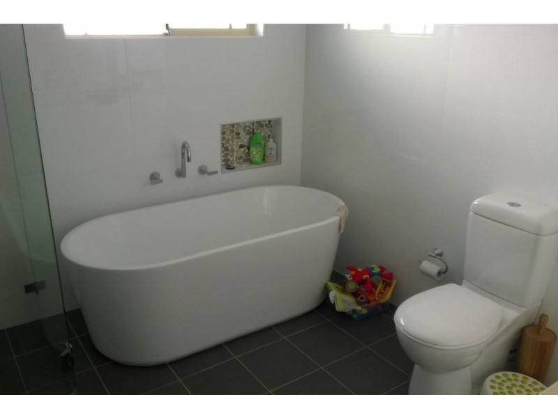 85 Thurlgona Avenue, Engadine NSW 2233