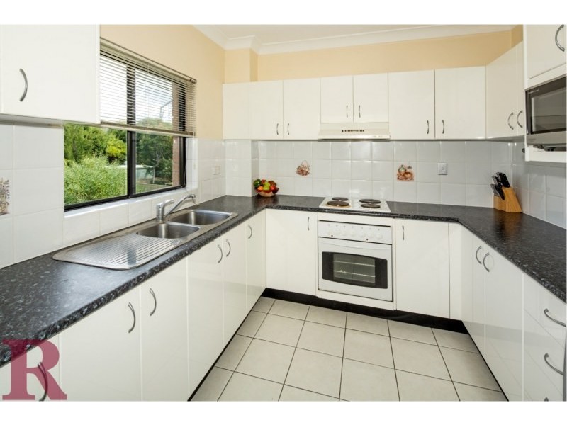 11/16 Park Street, Sutherland NSW 2232