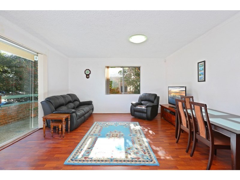 4/28 Garfield Street, Carlton NSW 2218