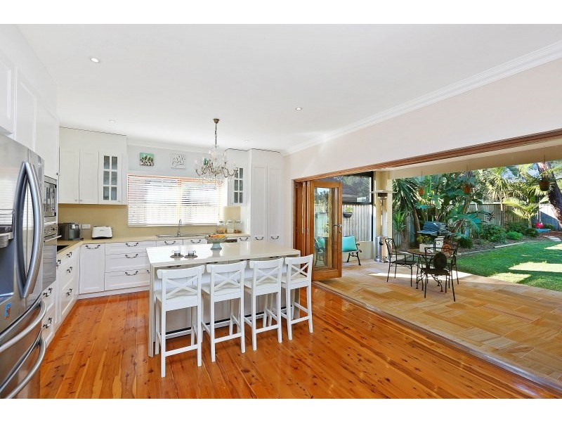 12 Mooki Street, Miranda NSW 2228