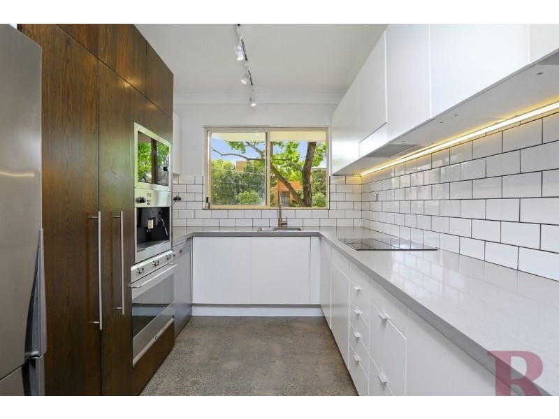 3/2 Mansfield Avenue, Caringbah NSW 2229