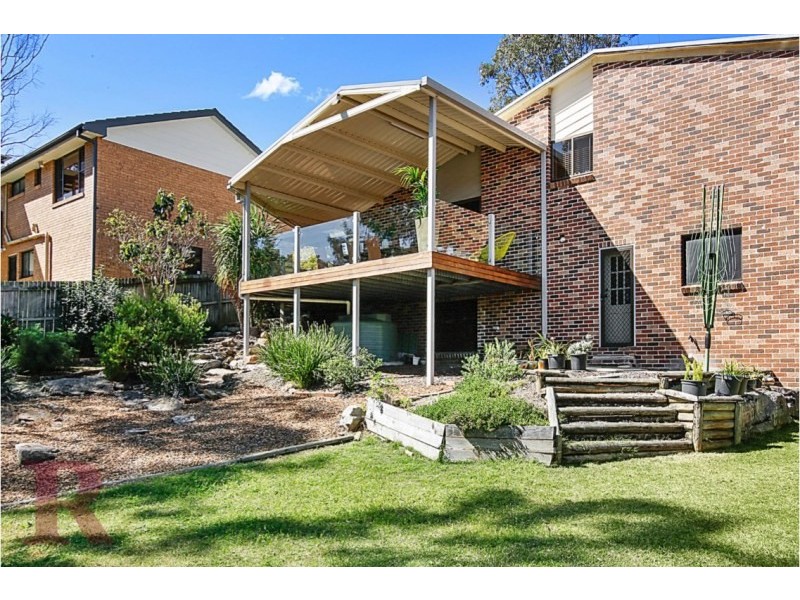 11 Noble Close, Menai NSW 2234